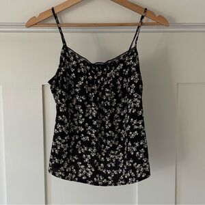 Melrose and Market Women’s XS Black Floral Camisole with Lace hem